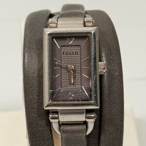 Fossil Watches for Women on Sale up to 90% Off: Poshmark display picture 2